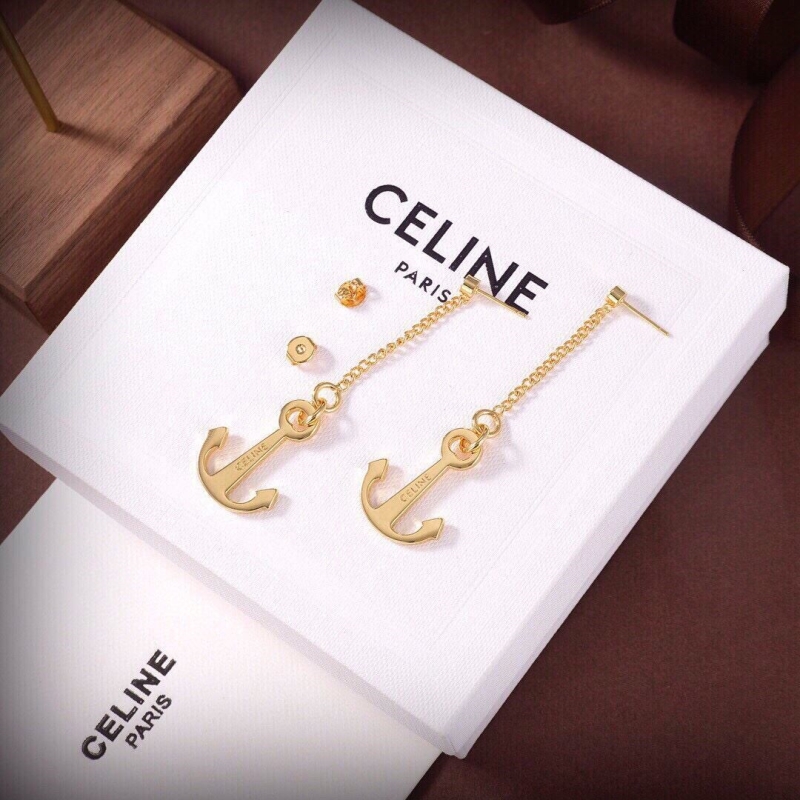 Ce**e earrings